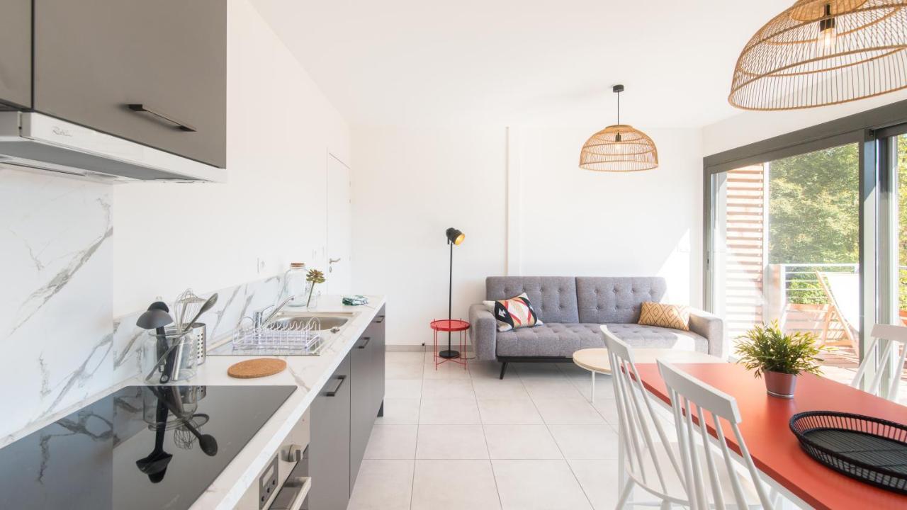 Le Soleil Levant avec balcon et parking privé, 2 adultes et 1 enfant Sarlat Esterno foto